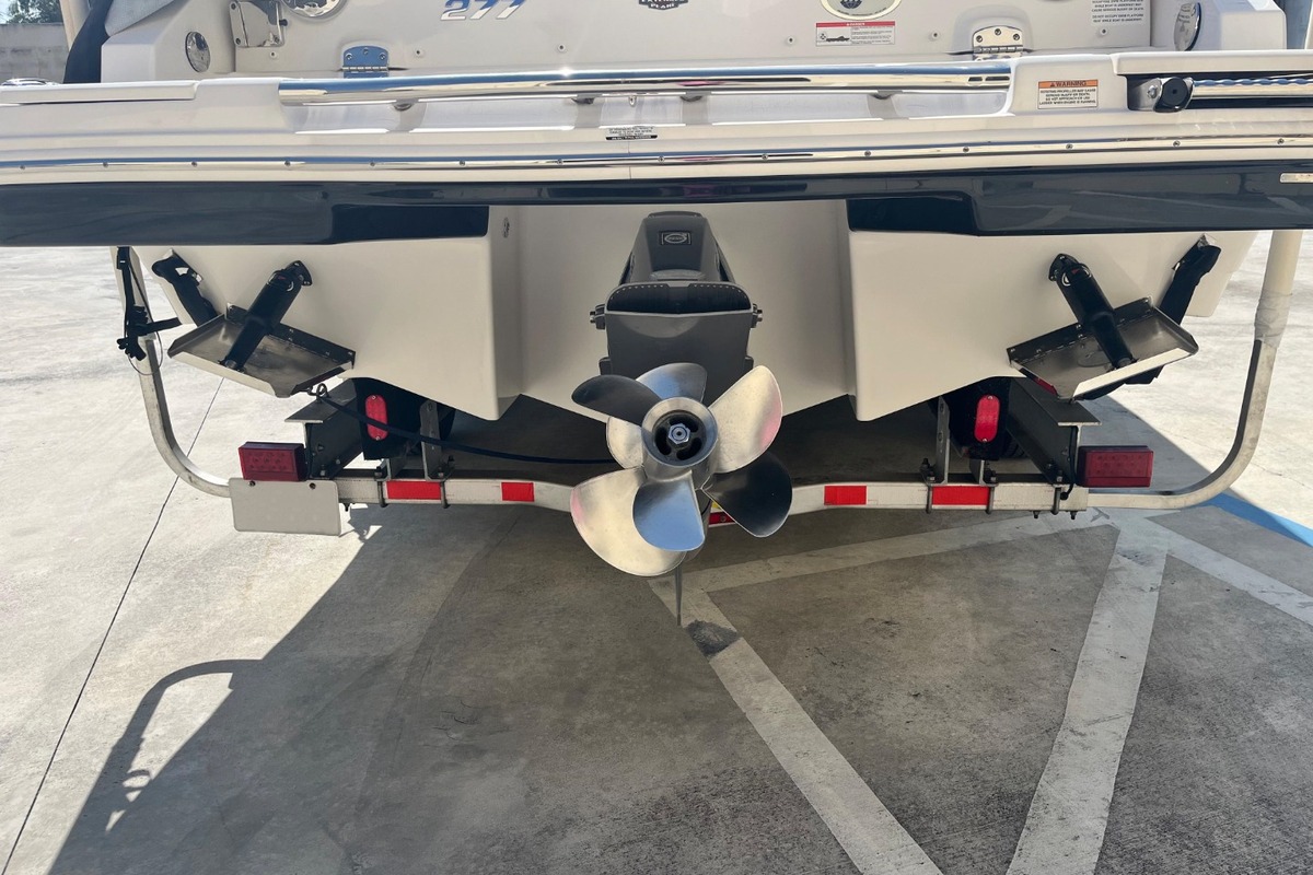 2016 Chaparral 277 SSX, 27