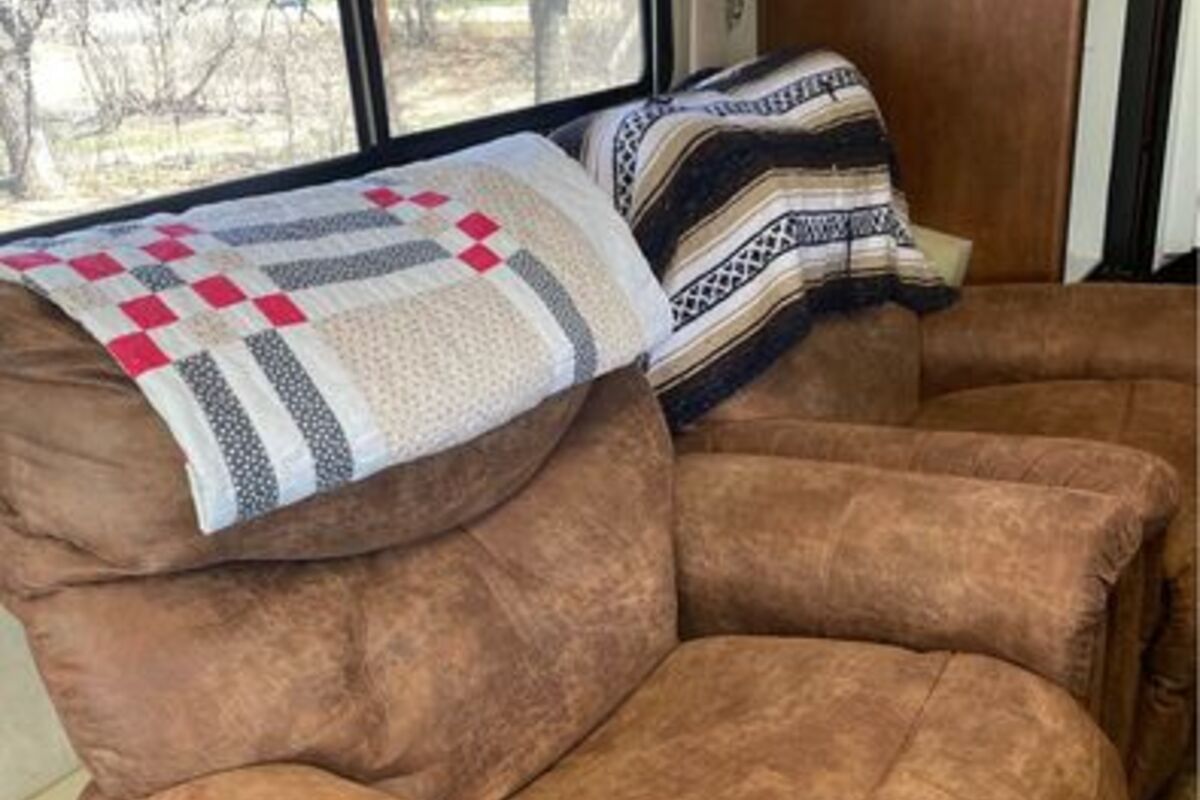 2014 Coachmen Mirada 29DS, 7