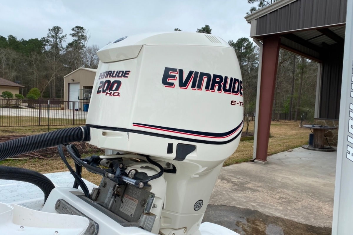 2010 Shallow Sport 2010 24’ Shallow Sport, 8