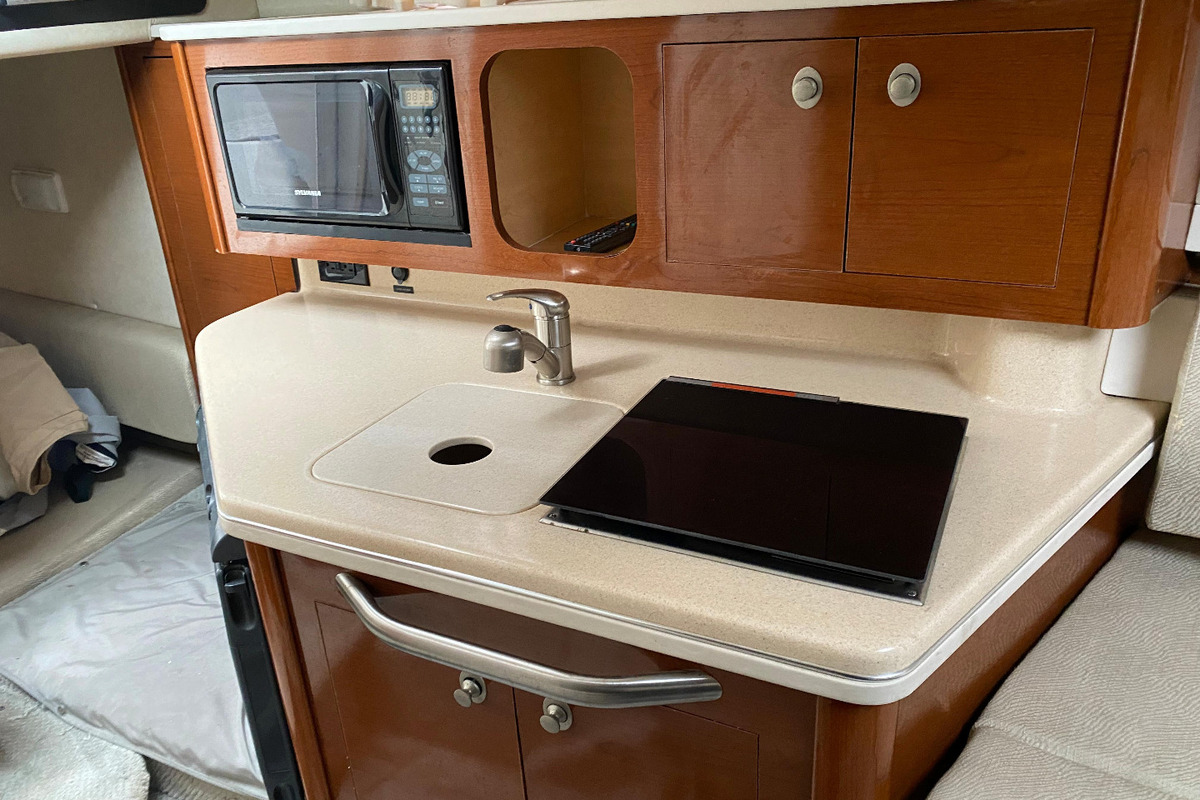2008 Sea Ray 260 Sundancer, 11