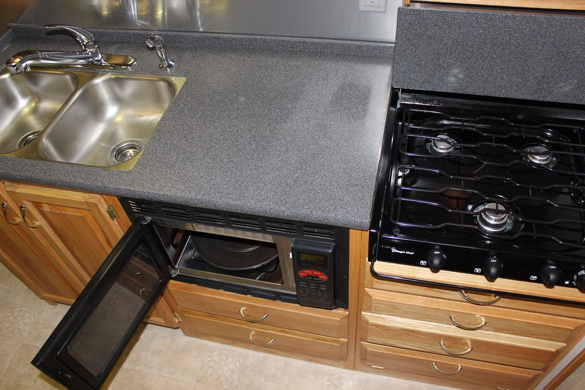 2005 Airstream Classic, 8