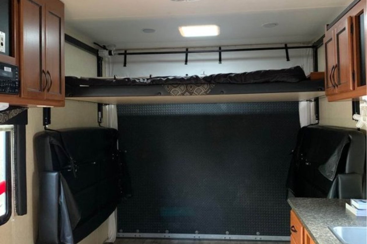 2015 Pacific Coachworks Powerlite Toy Hauler w/3 yr Warranty, 2