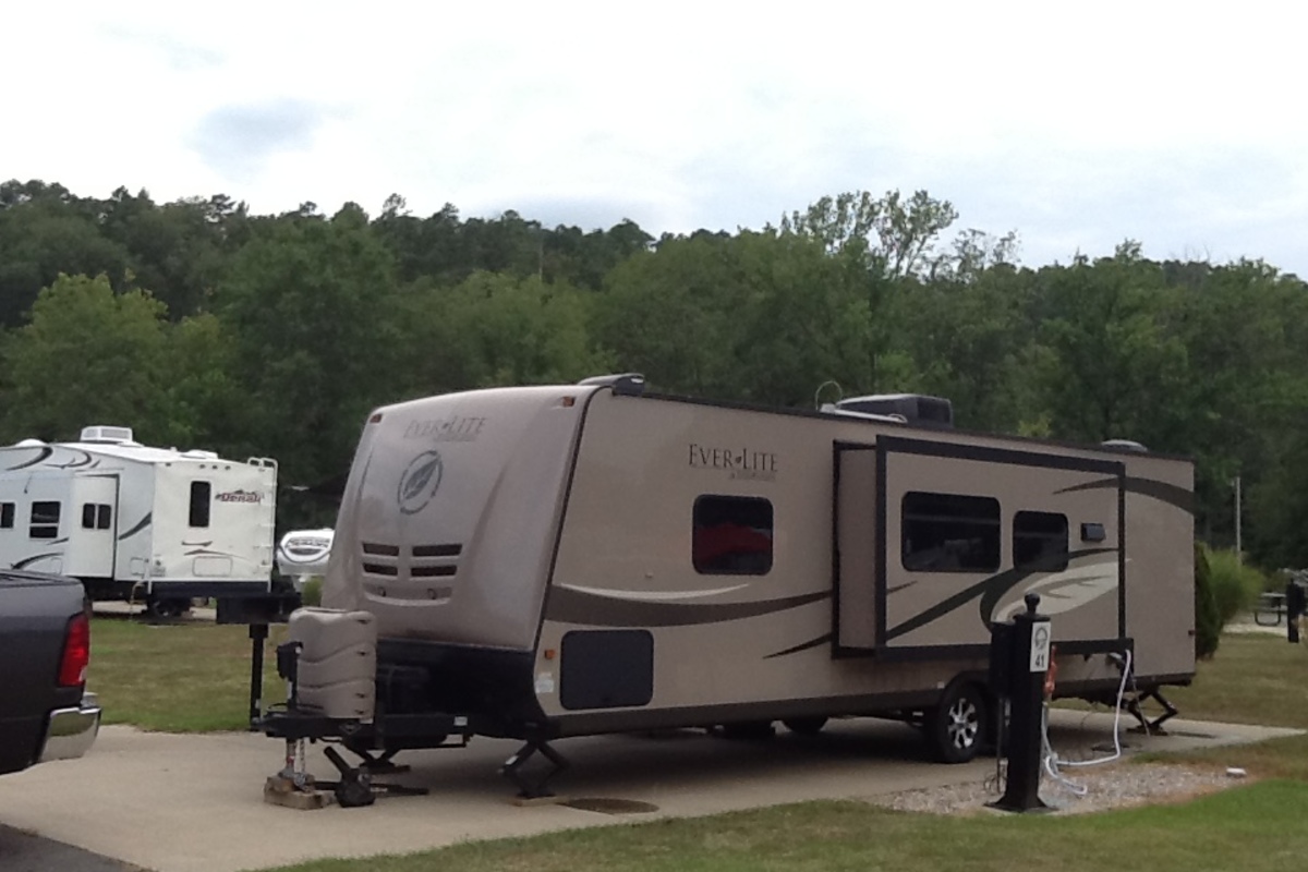 2011 Evergreen Ever Lite Ever Lite 31RB Tan, 0
