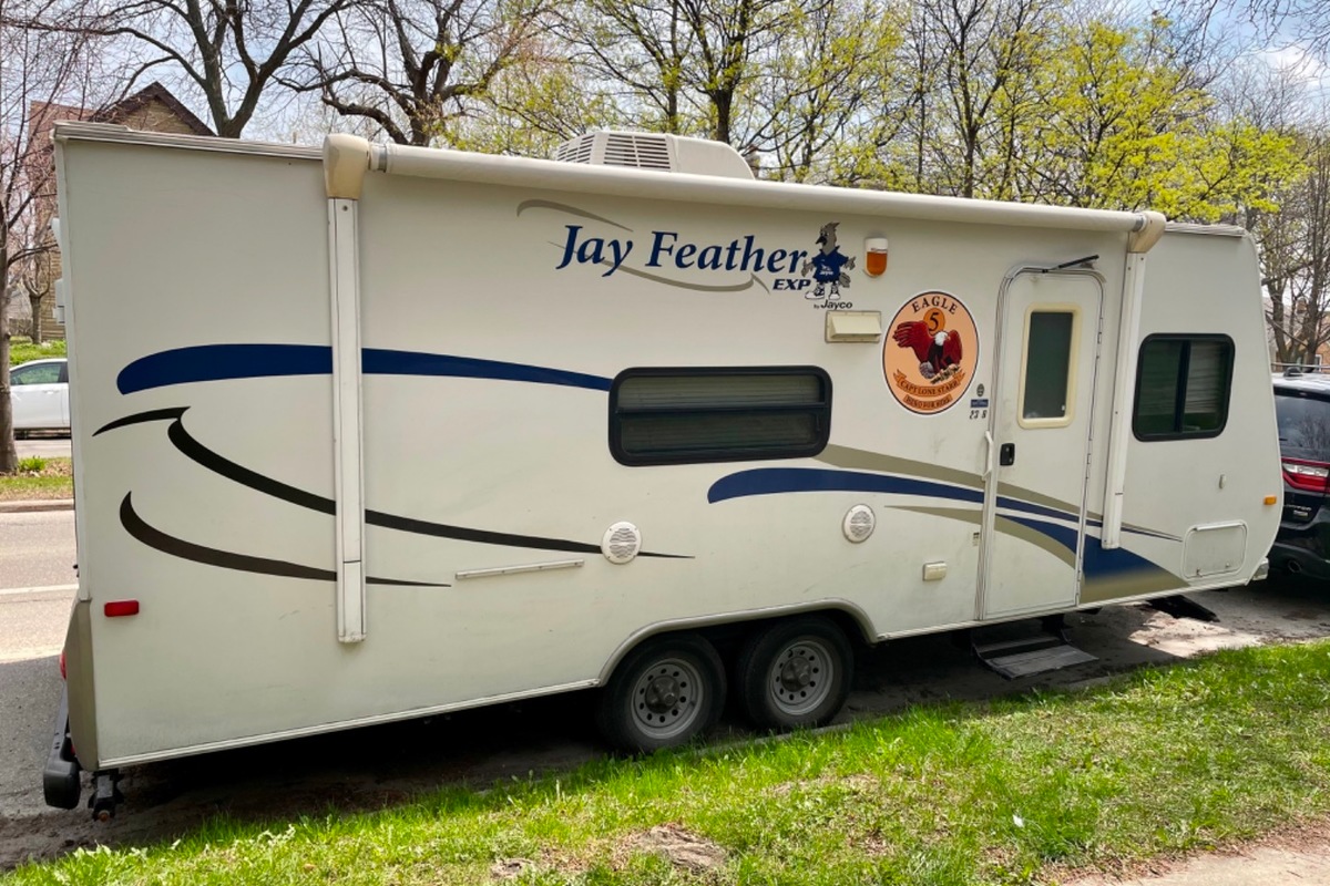2008 Jayco Jayfeather X23B White with blue and biege trim, 1