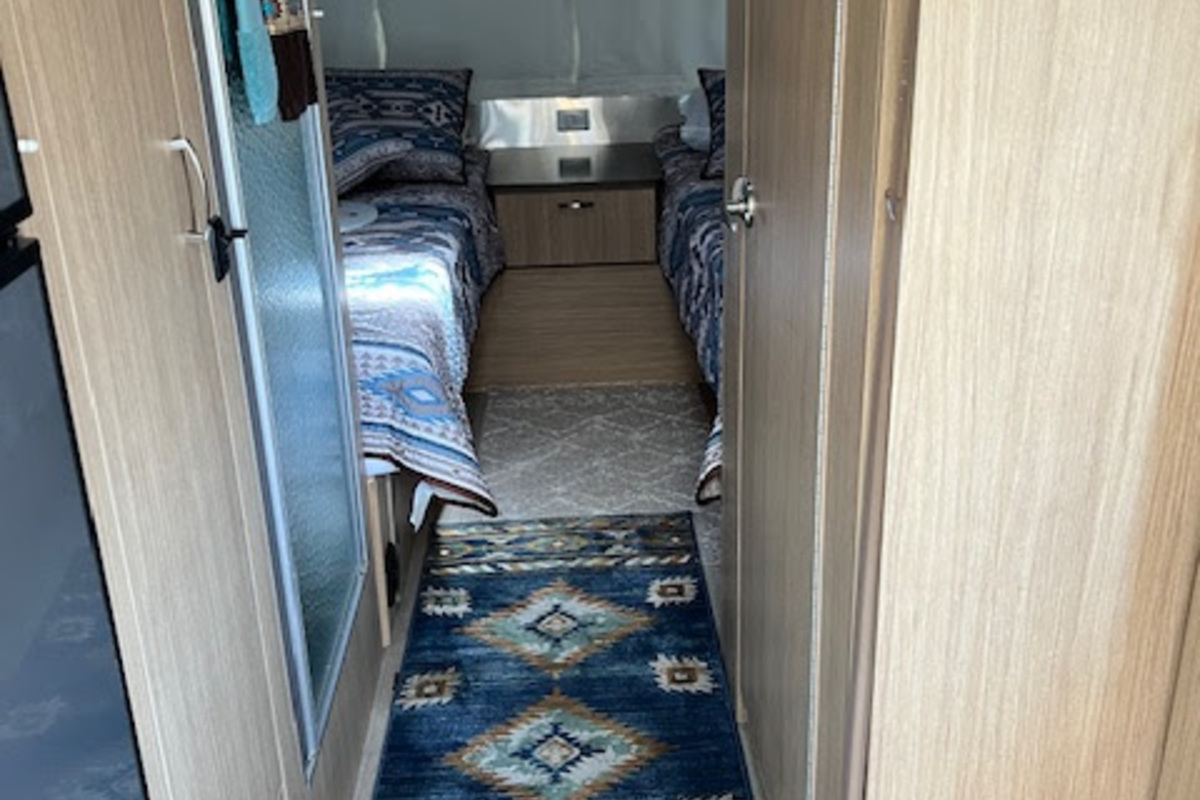 2020 Airstream Flying Cloud, 9