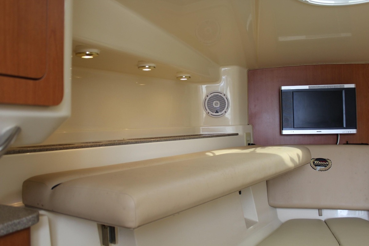 2008 Triton Boats 301 XD, 22