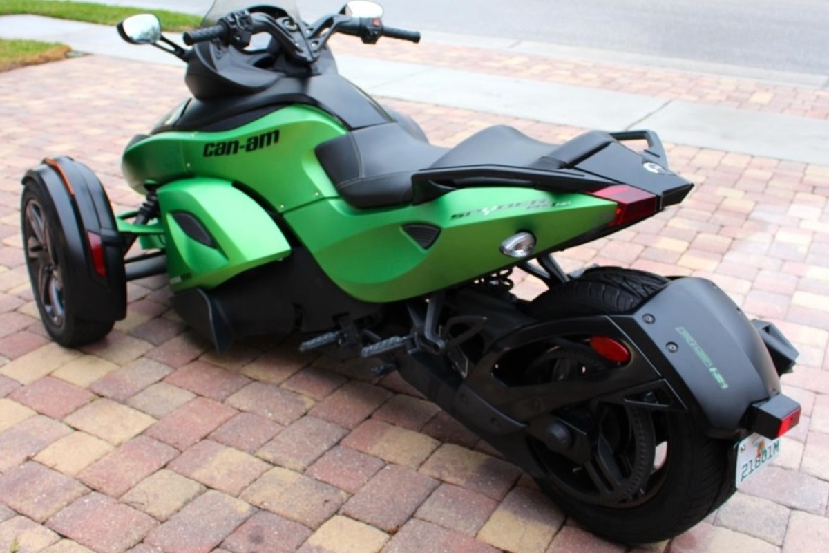 2013 Can-Am Spyder, 1