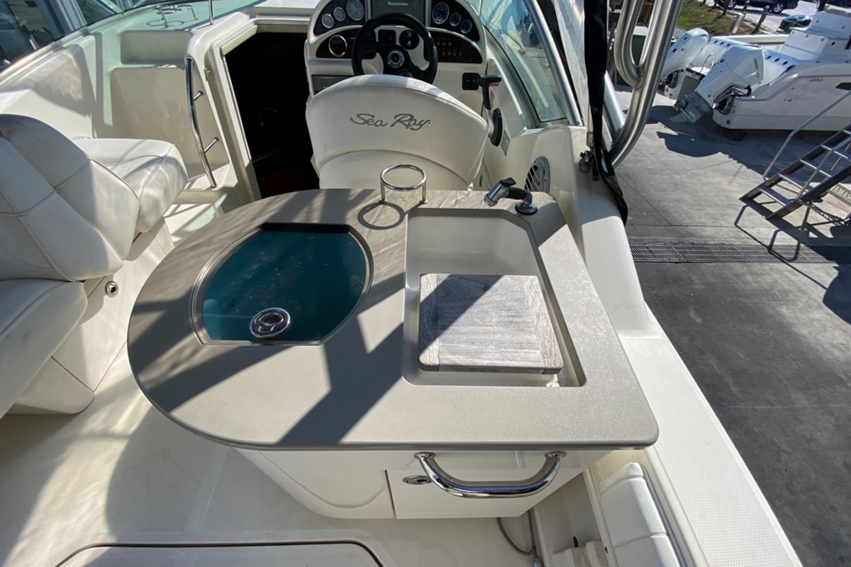 2006 Sea Ray 270 Amberjack, 9