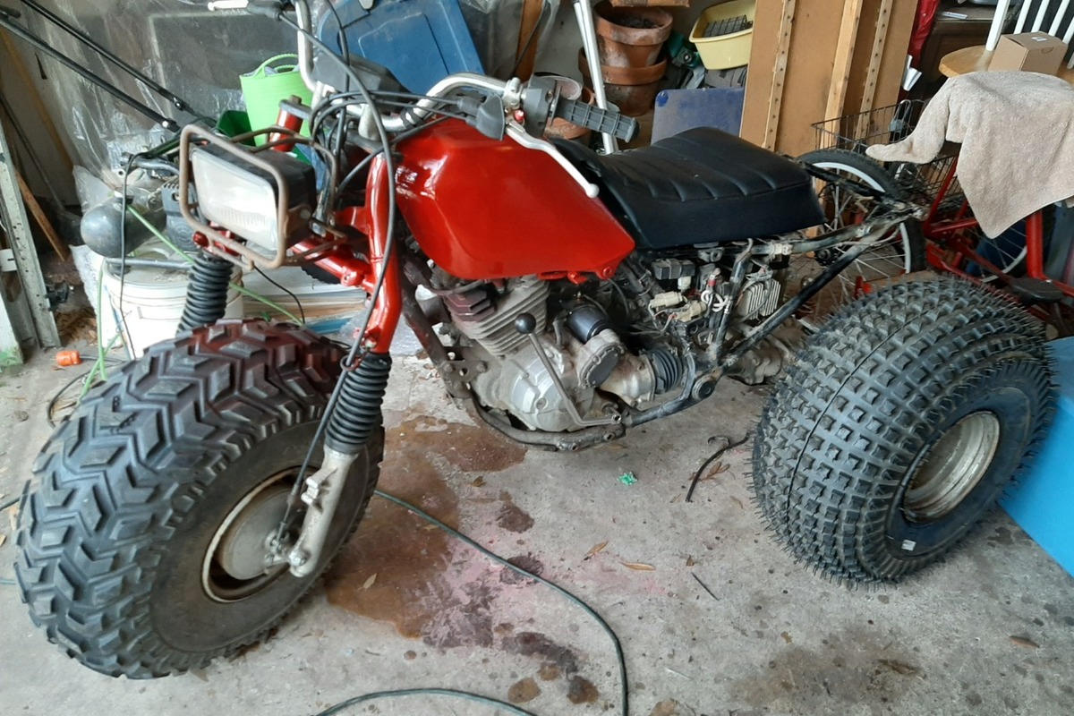 1985 honda big red, 0