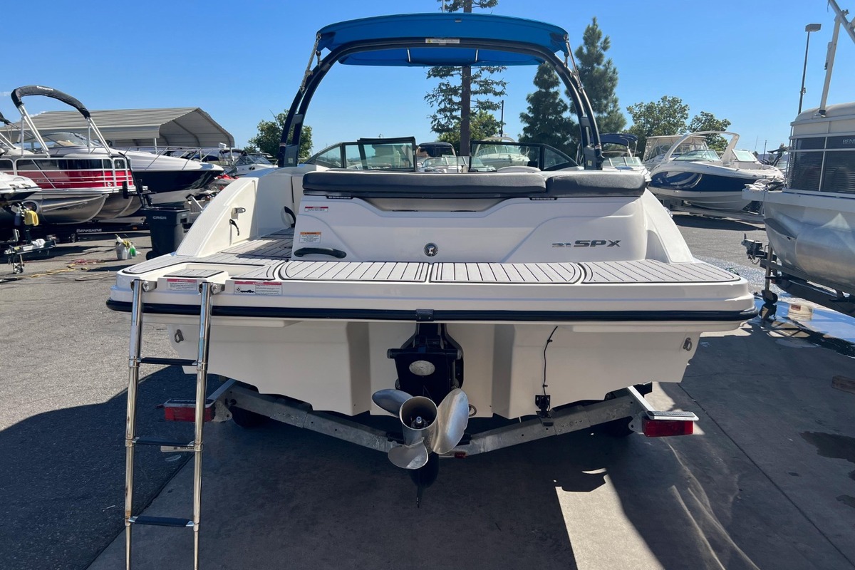 2016 Sea Ray 21 SPX, 2