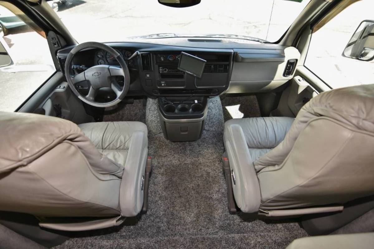 2004 Chinook DESTINY, 22