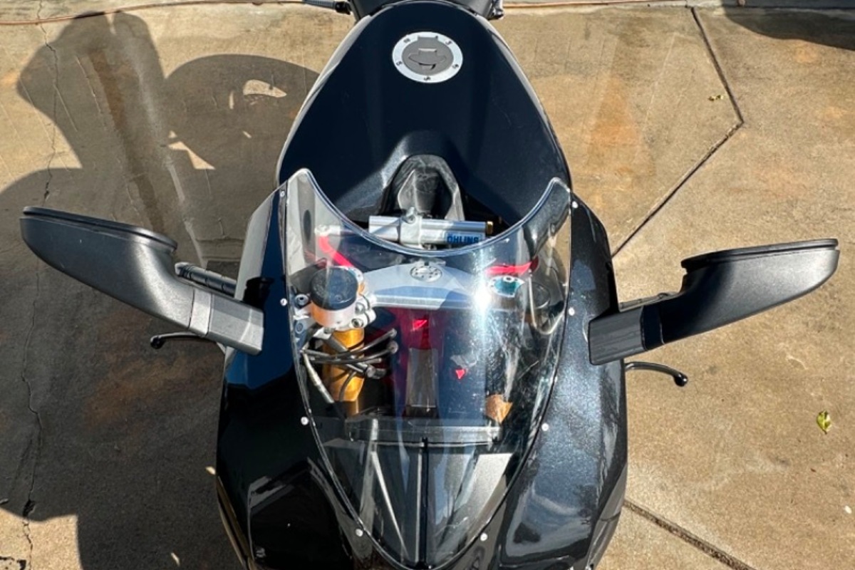 2010 Ducati 1198S, 3