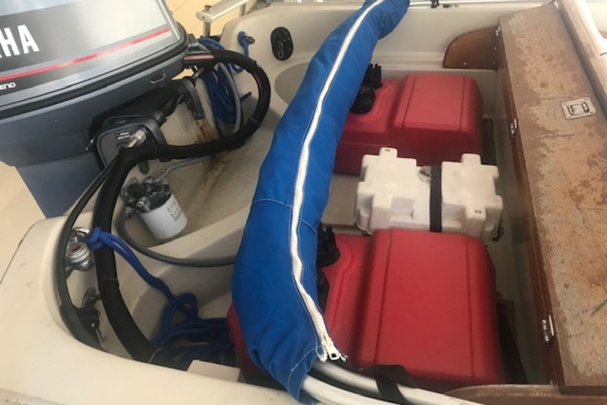 1989 Boston Whaler Super Sport, 5