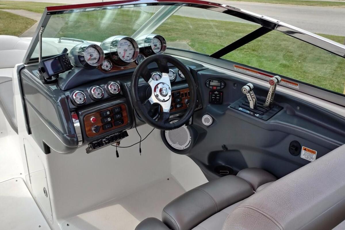 2005 MasterCraft X80, 12