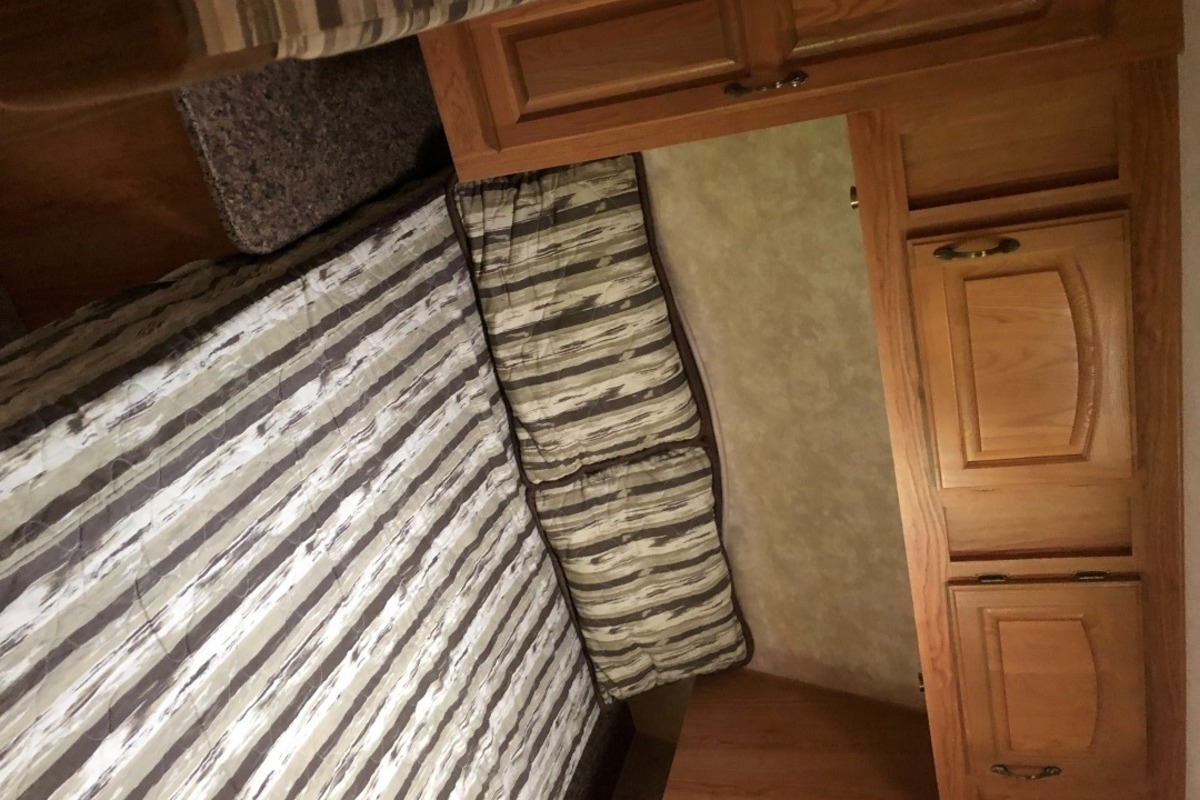 2009 Jayco Eagle 324 BHDS, 10