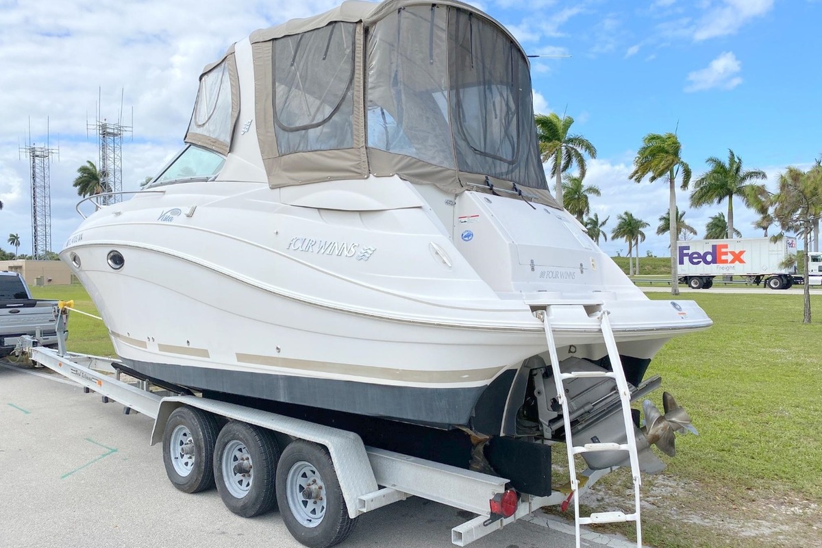 2007 Four Winns 278 Vista, 2