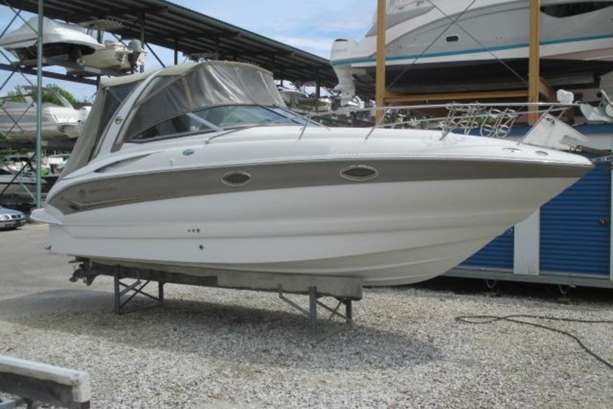 2004 Crownline 270 CR, 0