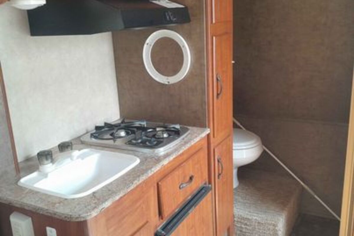 2017 Travel Lite Express E14X w/rear flip out bed, 3