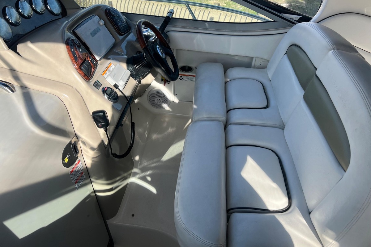 2006 Sea Ray 300 Sundancer, 5