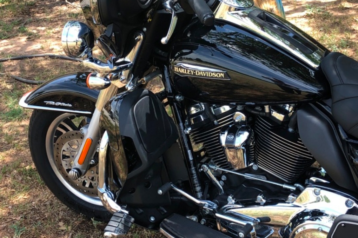 2019 Harley Davidson FLHTCUTG, 11