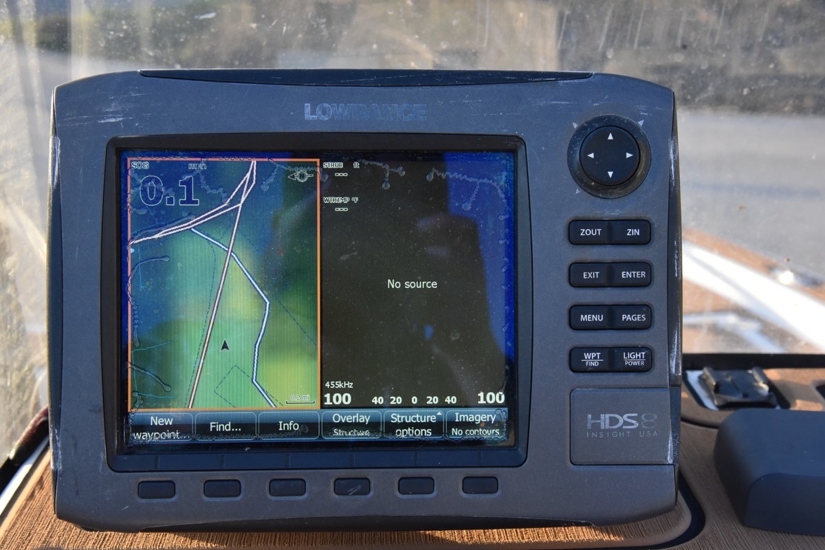 2013 Blazer Bay 2220 Fisherman, 39