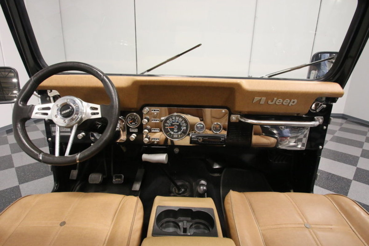 1979 Jeep CJ5 Golden Eagle, 25