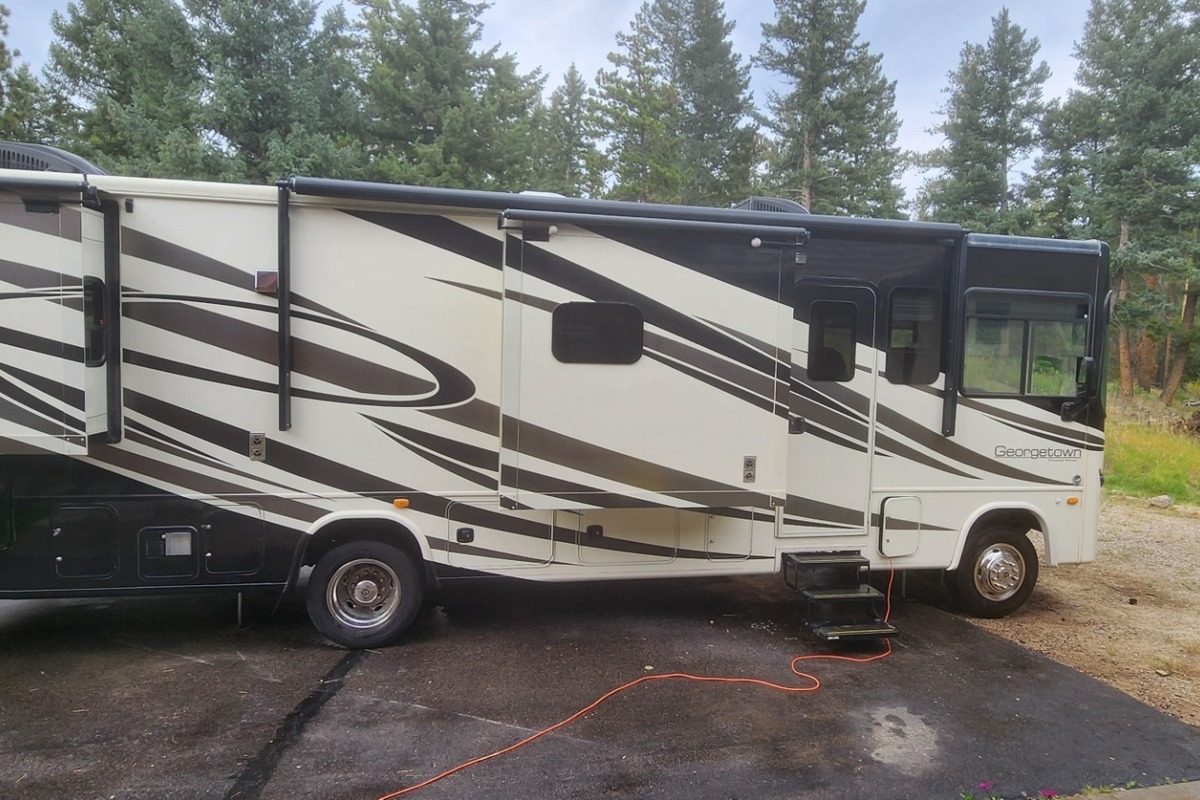2014 Georgetown Gta328tsf, 3