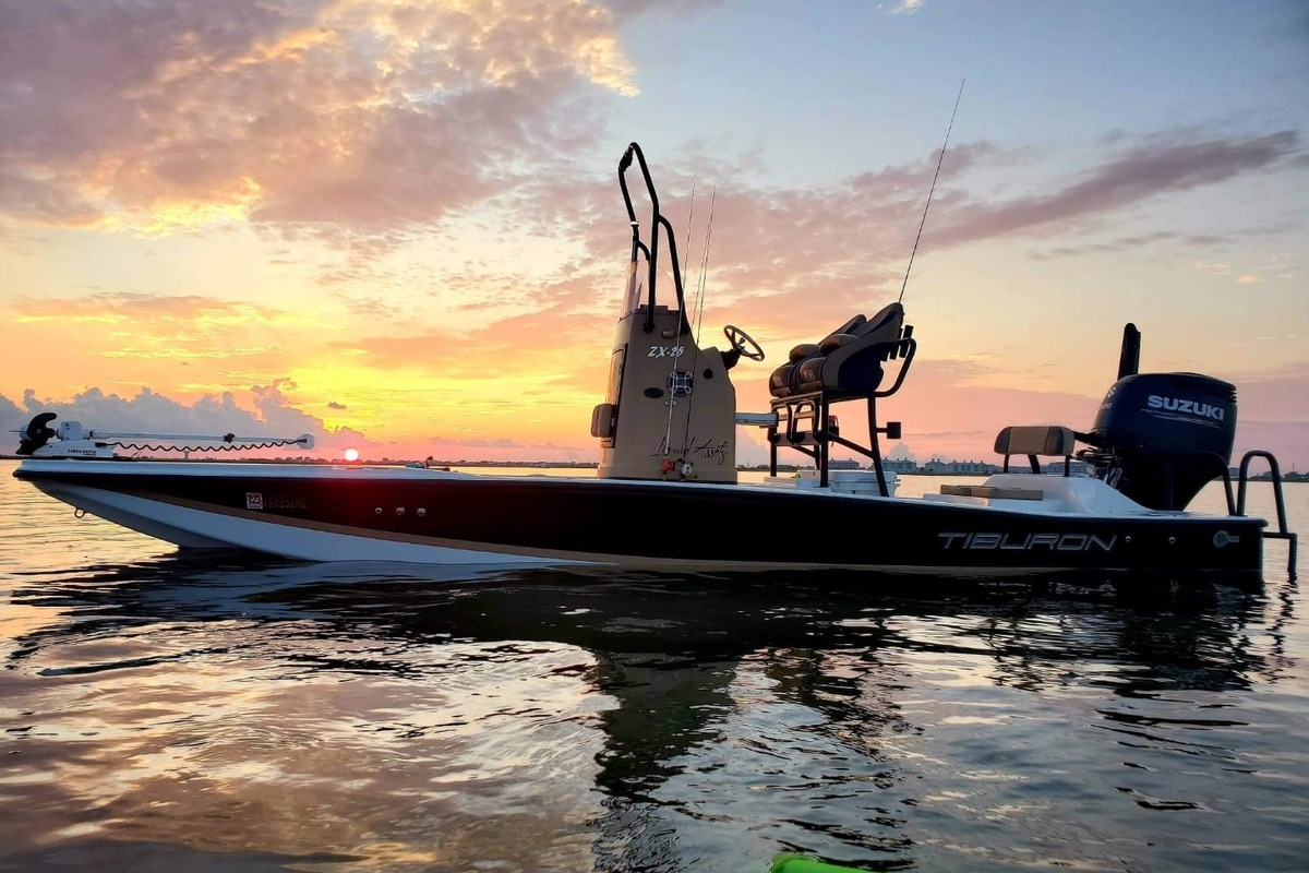 2019 Tiburon ZX-25, 22