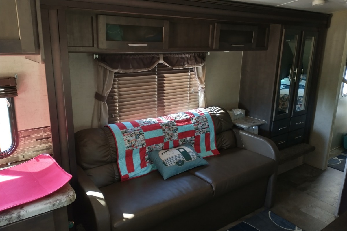 2015 Forest River 264rks, 8