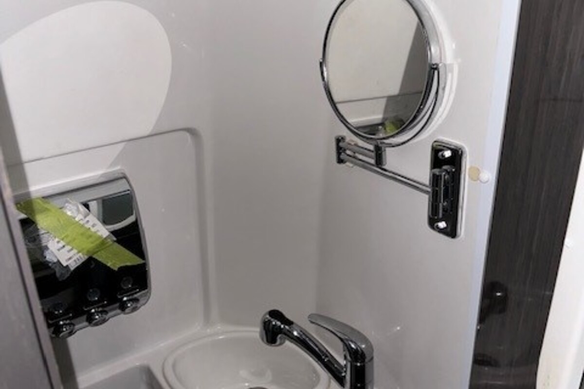 2013 Airstream Interstate 24 Lounge EXT, 0