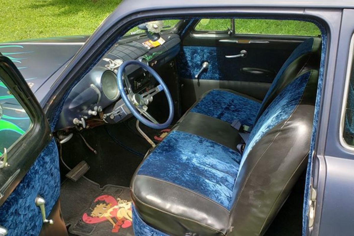 1949 Ford Shoebox Custom, 3