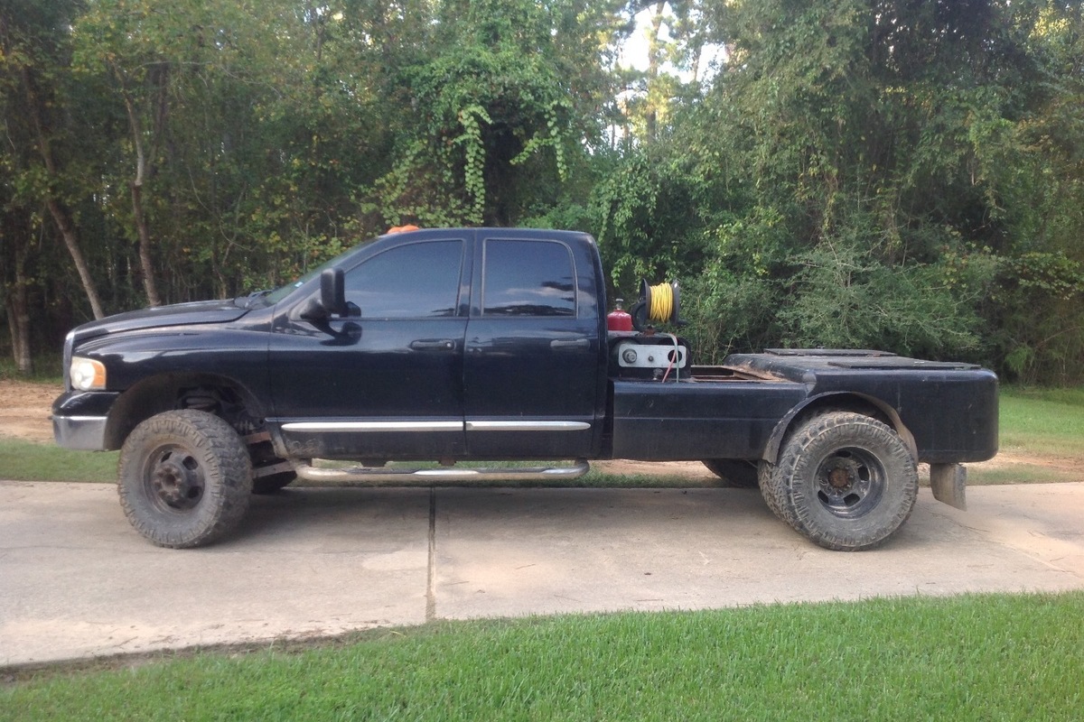 2004 Dodge Ram 3500 Black, 5