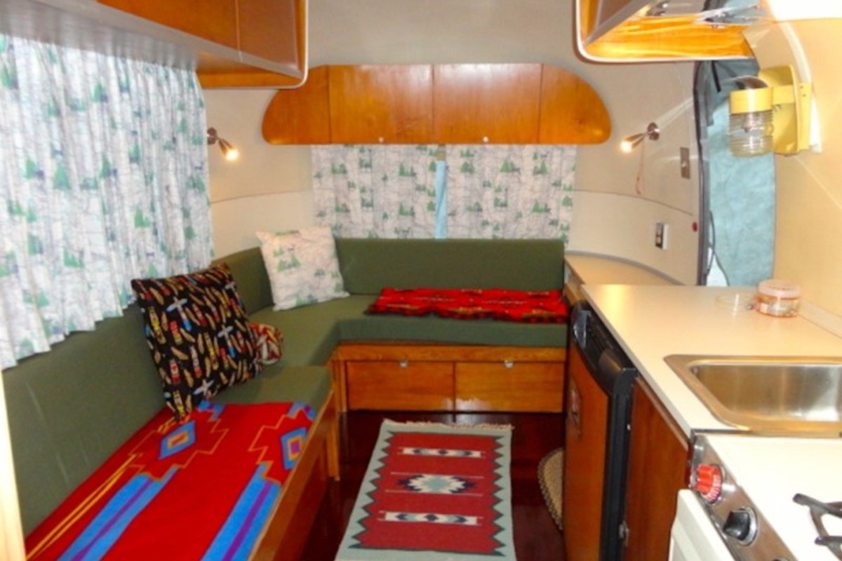 1967 Airstream VINTAGE RARE CARAVEL, 5