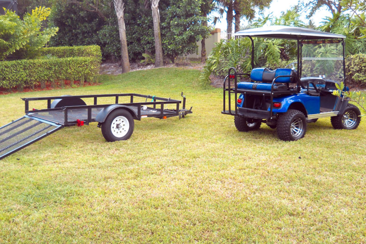 2009 EZgo Golf Cart with Trailer, 2