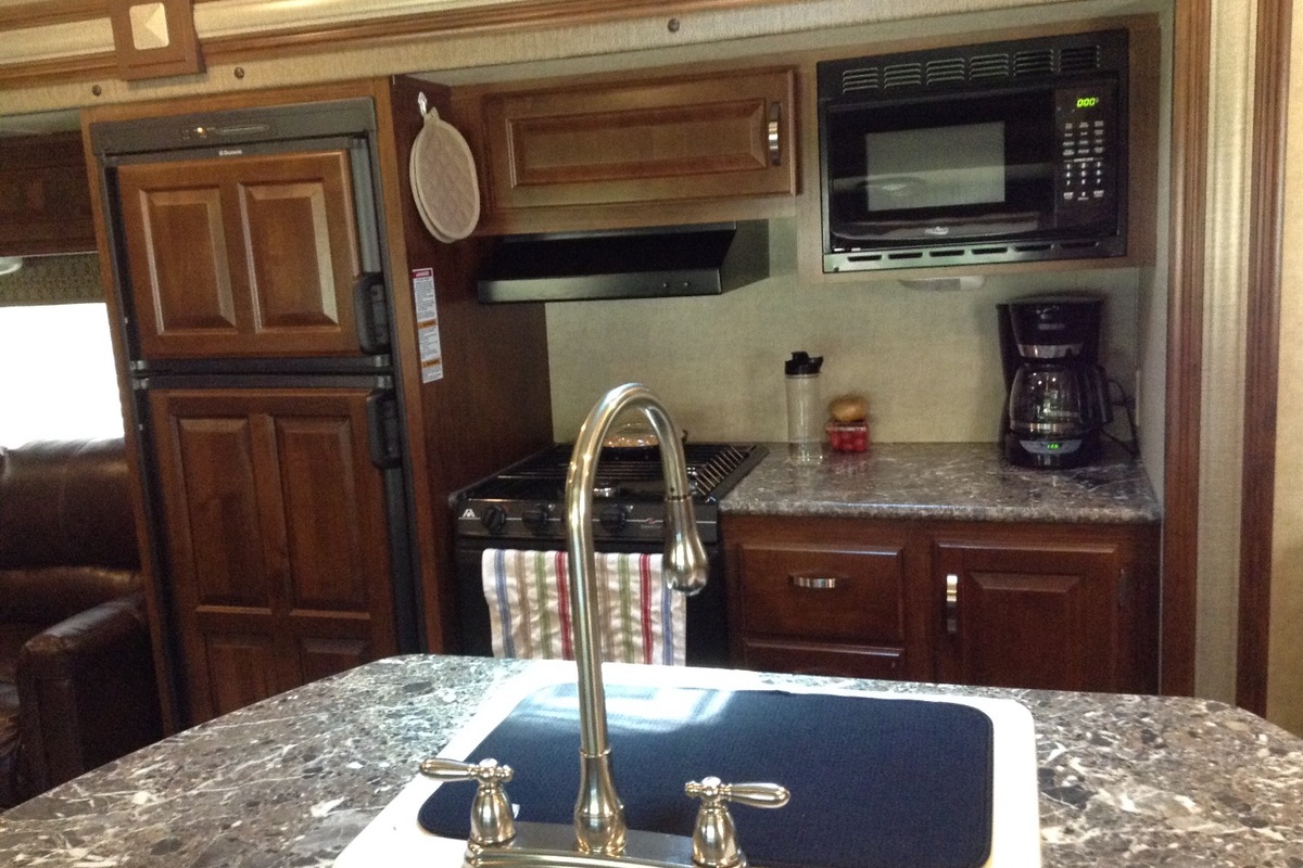 2015 Keystone Laredo 314-RE, 2
