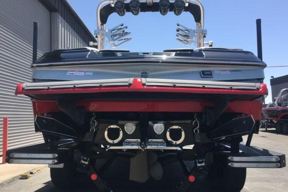 2014 MasterCraft X30, 3