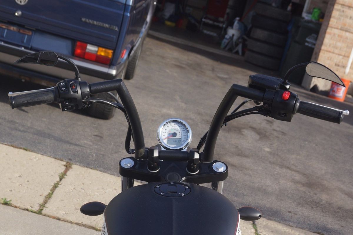 2012 Victory Highball, 3