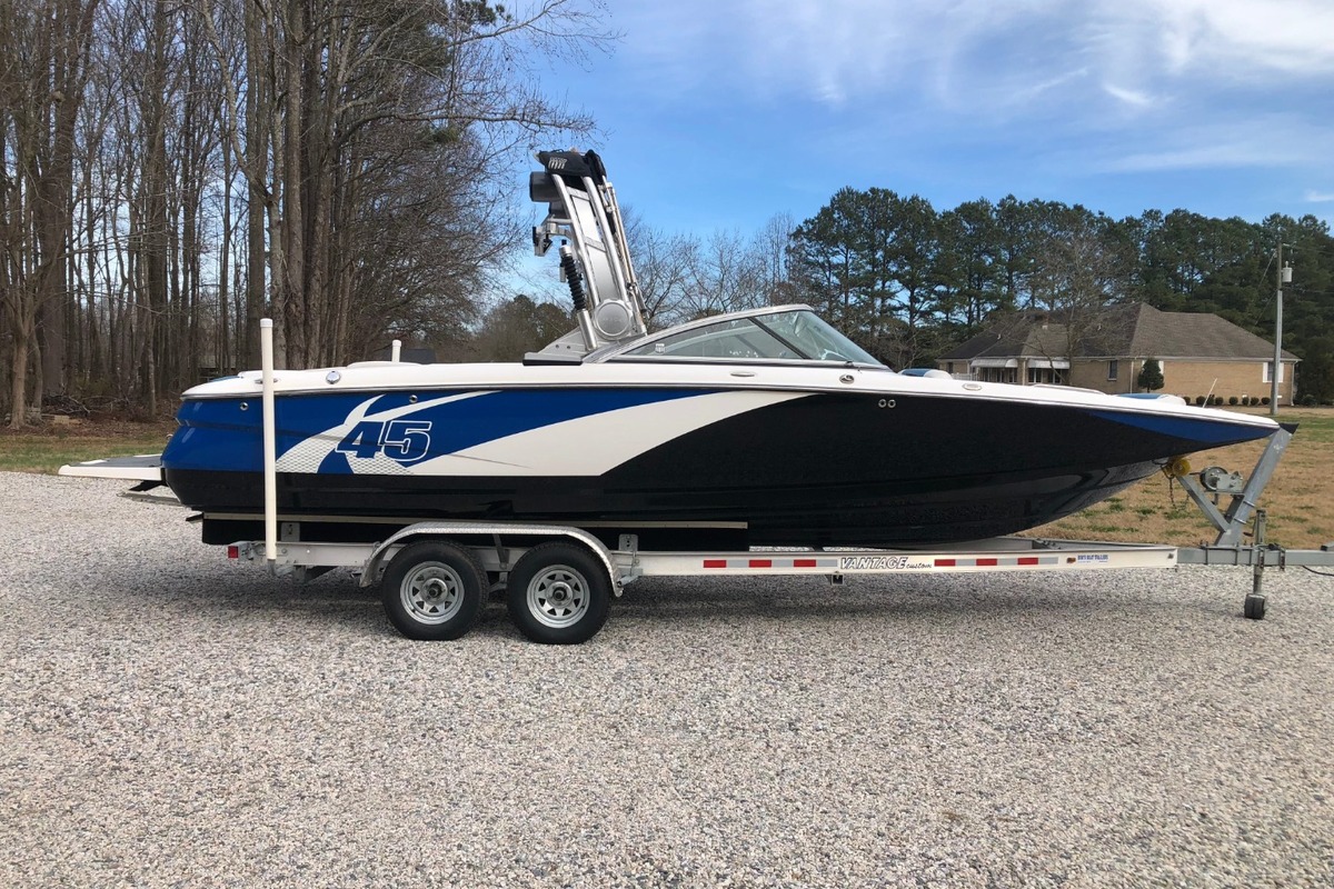 2012 MasterCraft X-45, 4
