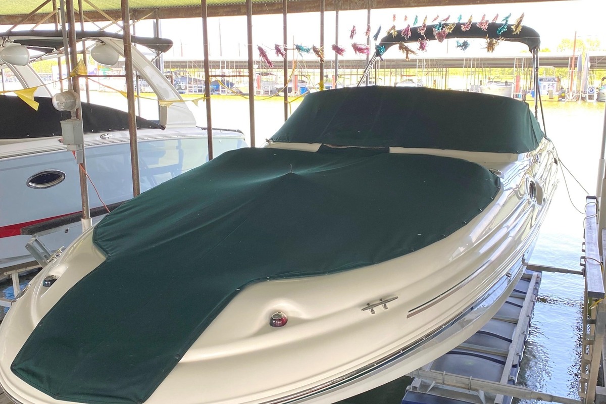 2004 Sea Ray 270 Sundeck, 1