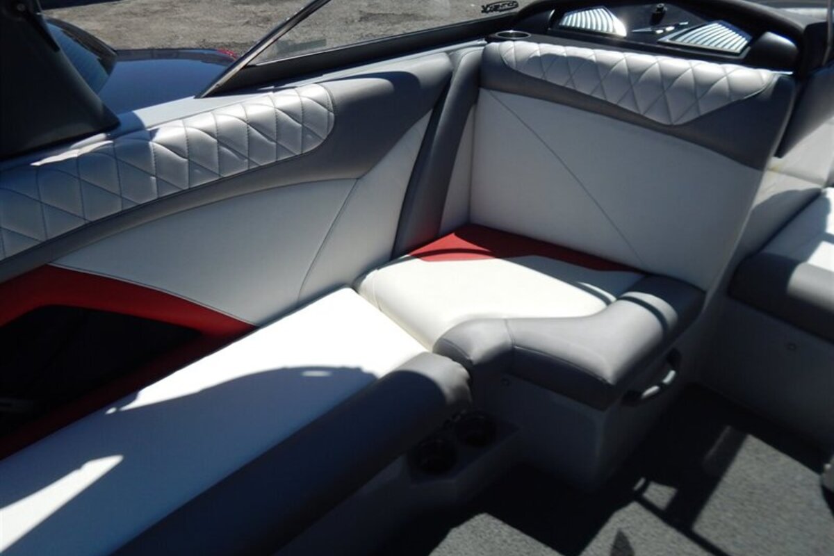 2014 Tige Z3, 8