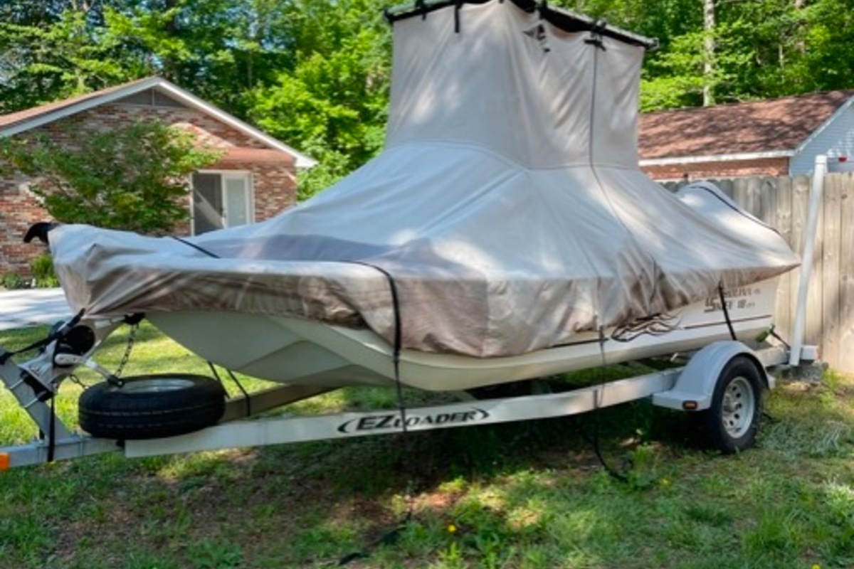 2011 Carolina Skiff Model JVX 18 Center Console, 3