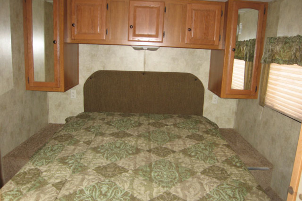 2008 Keystone VR1, 3