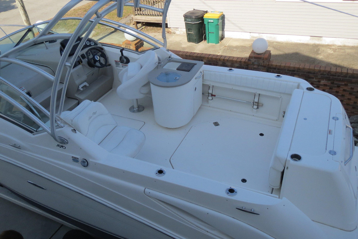 2007 Sea Ray 270 Amberjack, 8