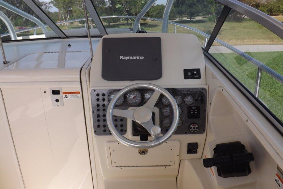 2007 Hydra-Sports Custom 2500 VX Vector Express, 34