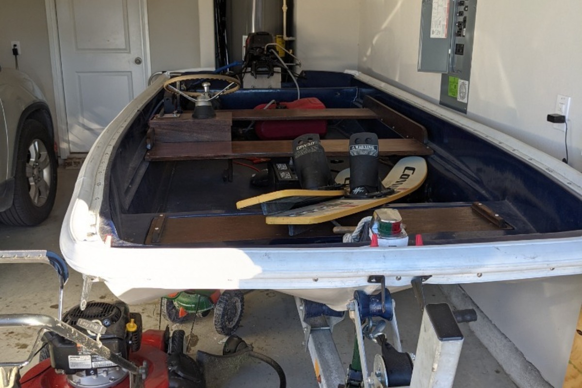 1961 Boston Whaler Boston Whaler, 0
