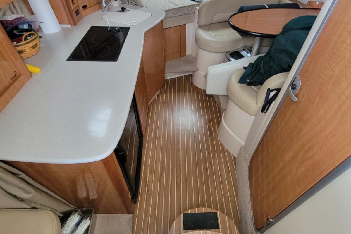 2003 Maxum 3100 SCR, 17