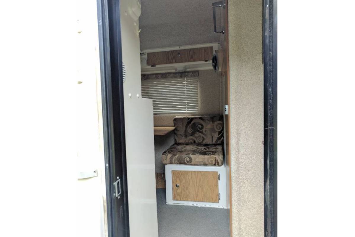 2012 Casita 17' SPIRIT DELUXE, 3
