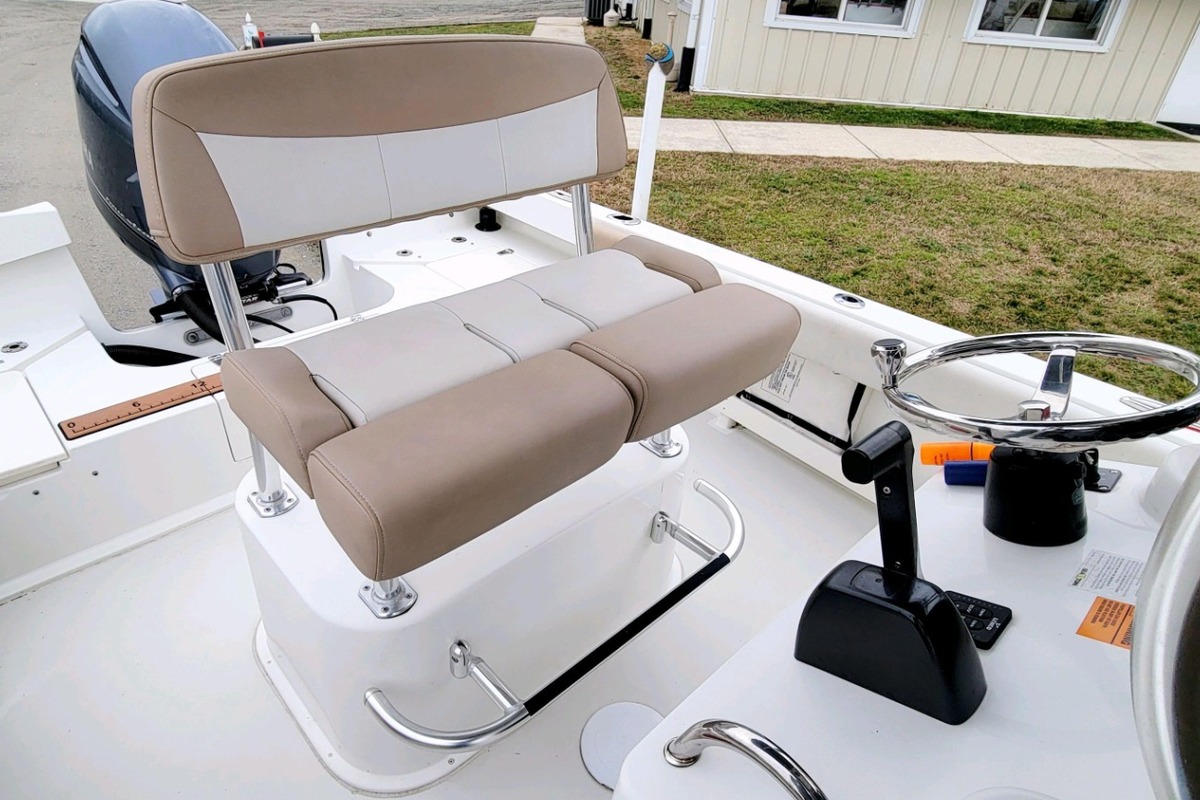 2017 Parker 21 Special Edition, 5