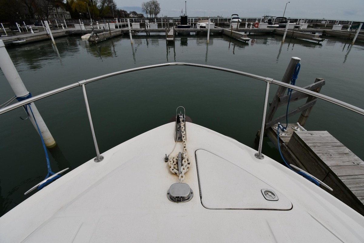 2001 Sea Ray 290 Sundancer, 1