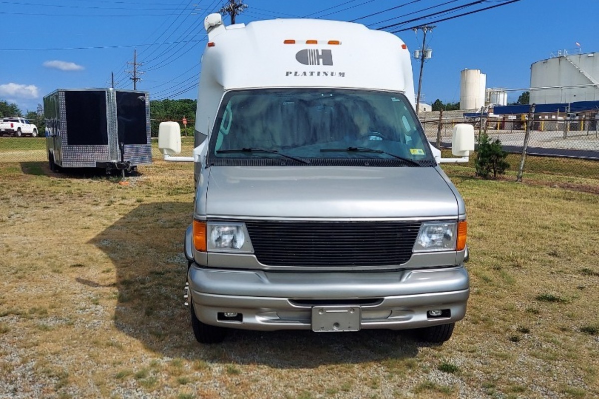 2005 Coach House Platinum 232XL, 1